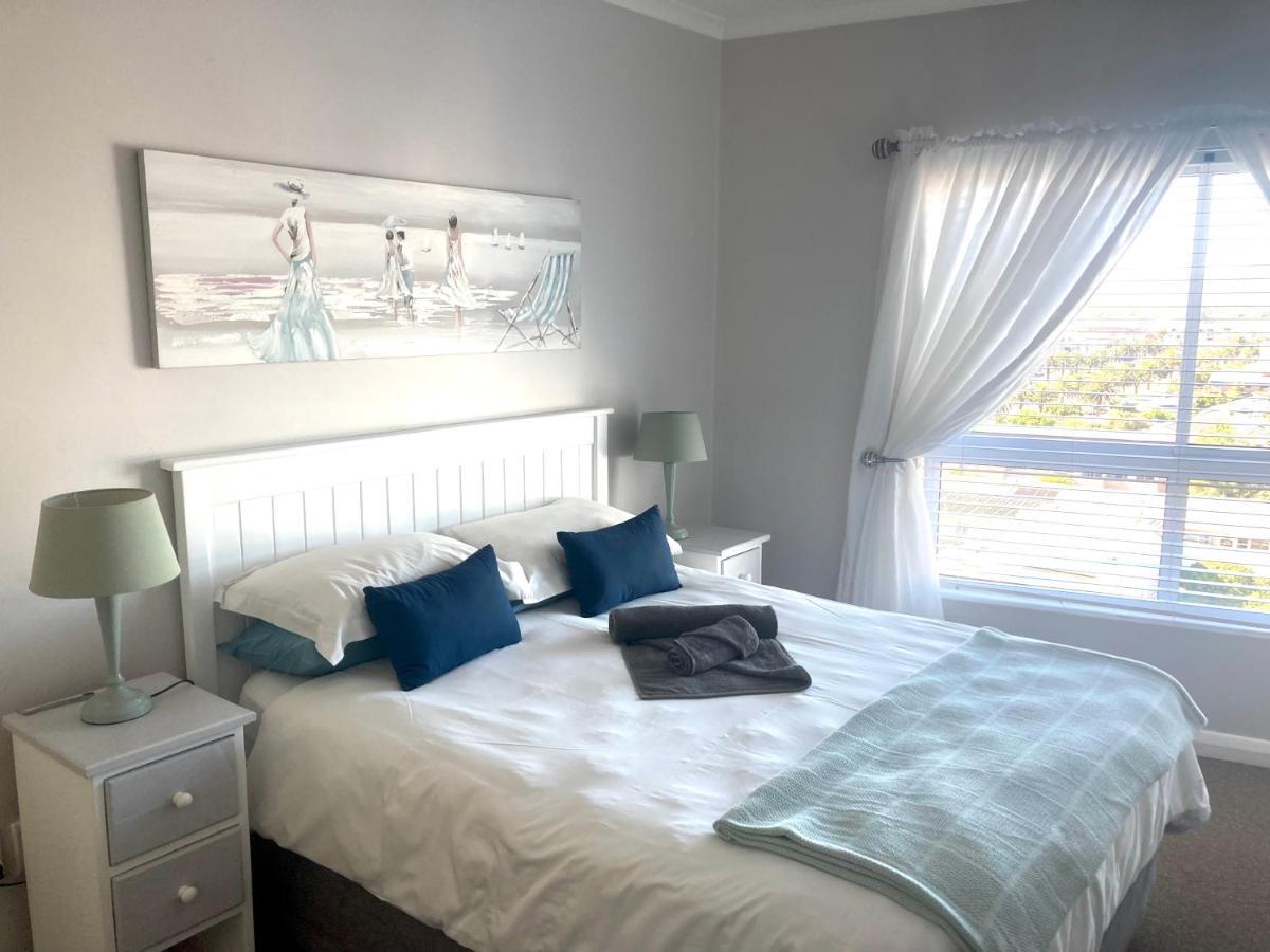 Portico 606 Apartment Bloubergstrand Exterior photo